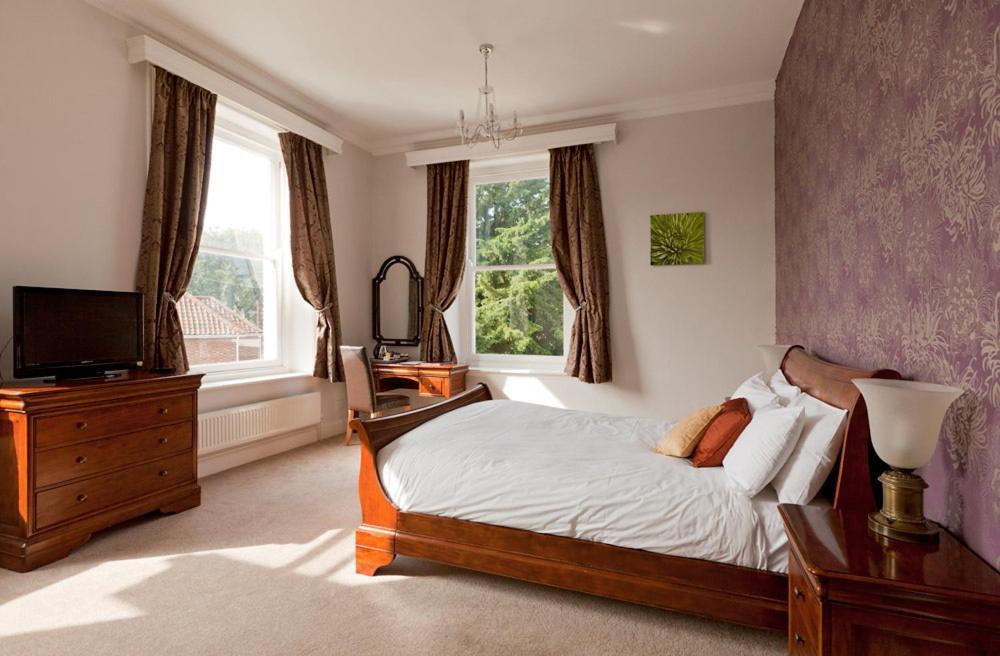 The Thomas Paine Hotel Thetford Chambre photo