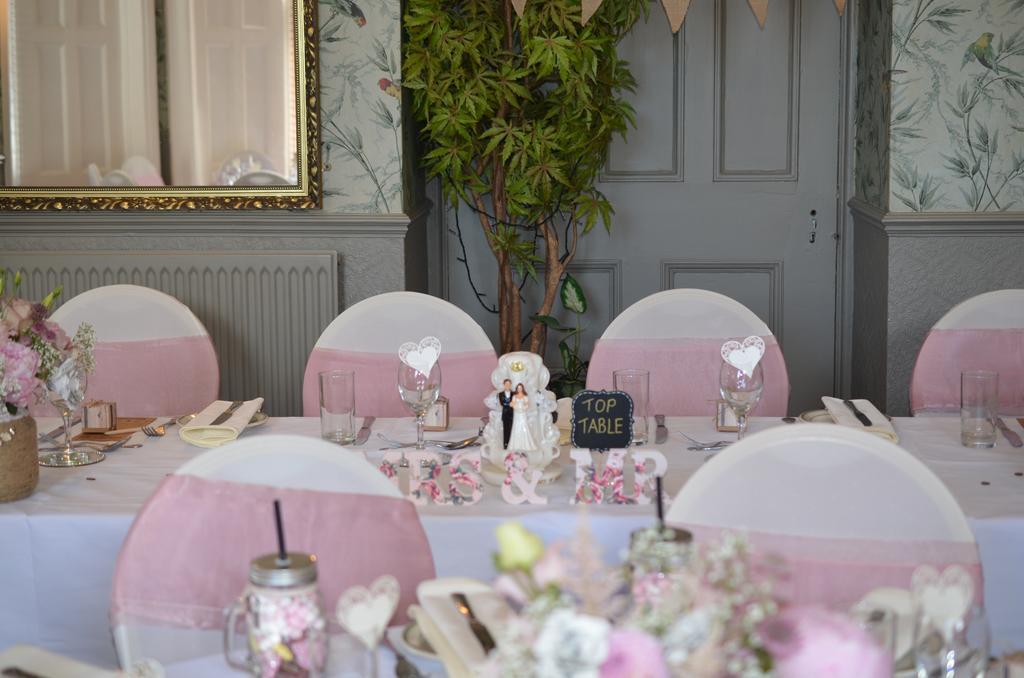 The Thomas Paine Hotel Thetford Extérieur photo