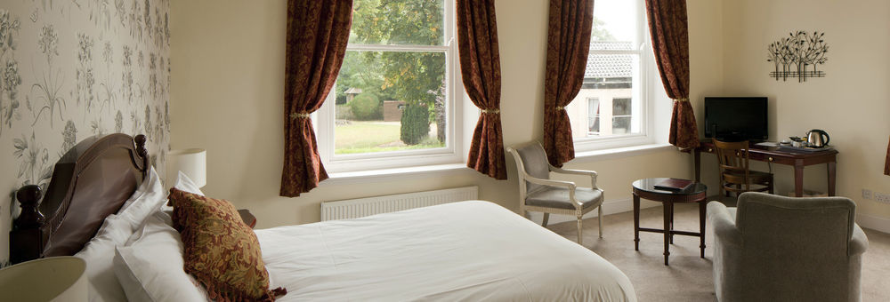 The Thomas Paine Hotel Thetford Extérieur photo