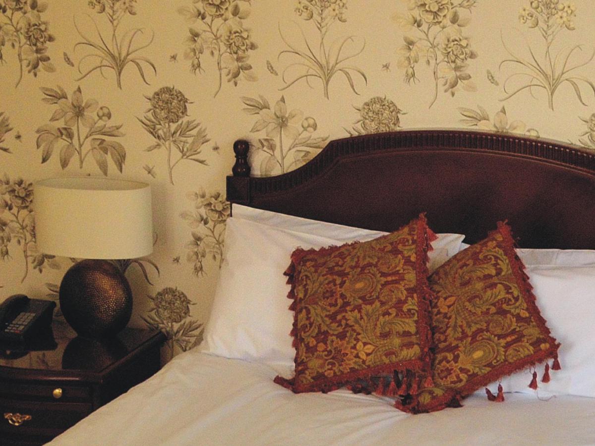 The Thomas Paine Hotel Thetford Extérieur photo