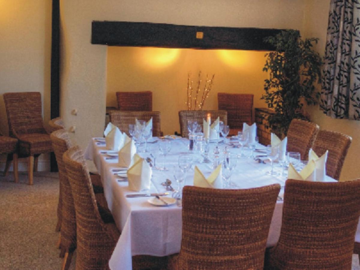 The Thomas Paine Hotel Thetford Extérieur photo